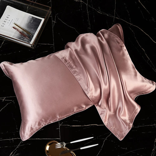 Rosa Kissenbezug aus Maulbeerseide